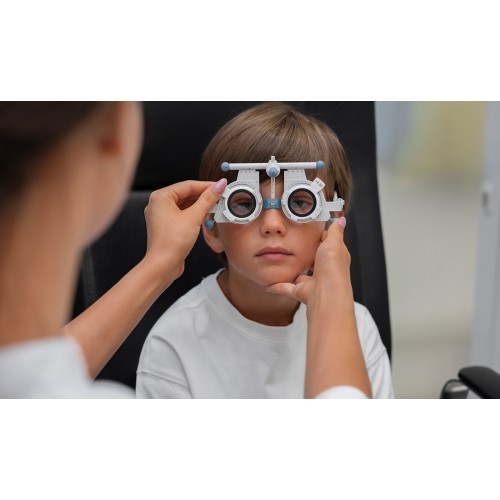 Çocuklarda Astigmat Nedir? Belirtileri, Nedenleri ve Çözüm Yolları