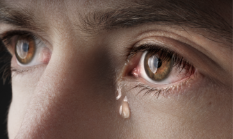 Göz Sulanması Nedir? Neden Olur ve Nasıl Geçer?